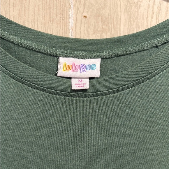 Sleeveless Soft & Stretchy Midi Dress with Pockets - Picture 2 of 5